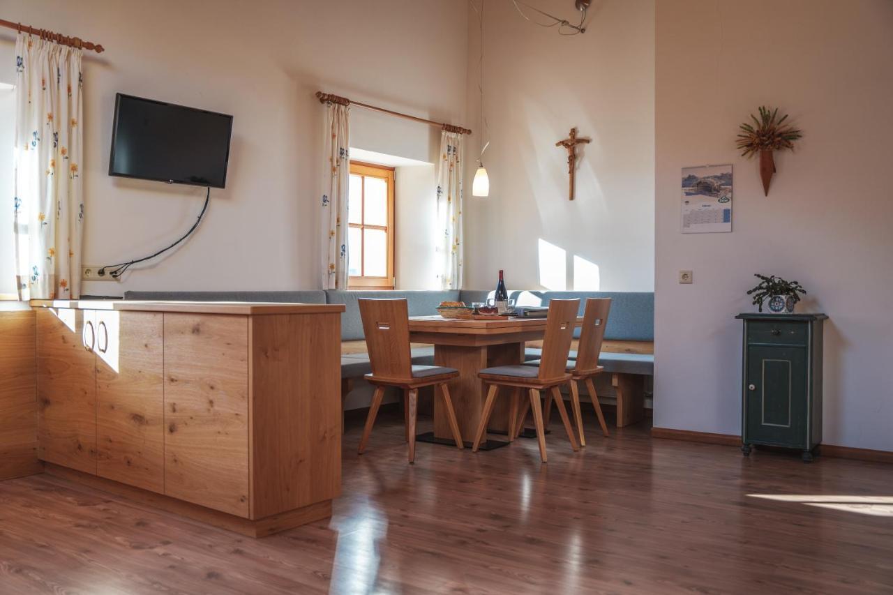 Zu Schgagul Farm stay Castelrotto
