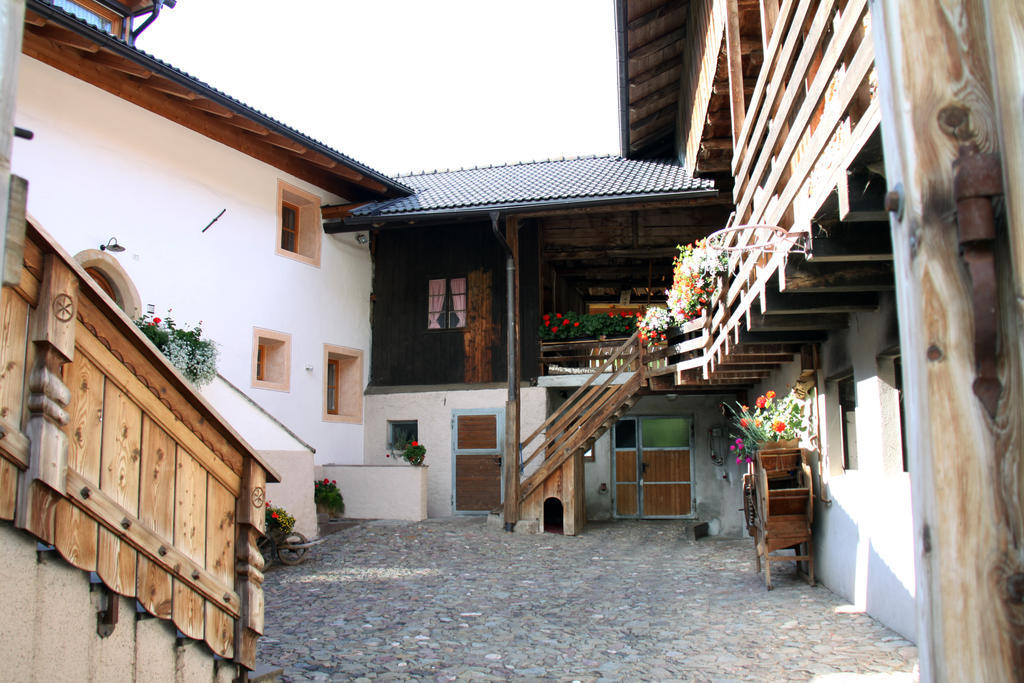 Farm stay Zu Schgagul Castelrotto
