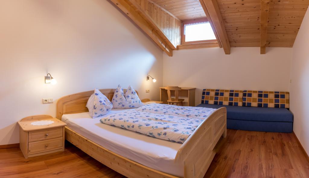 Zu Schgagul Farm stay